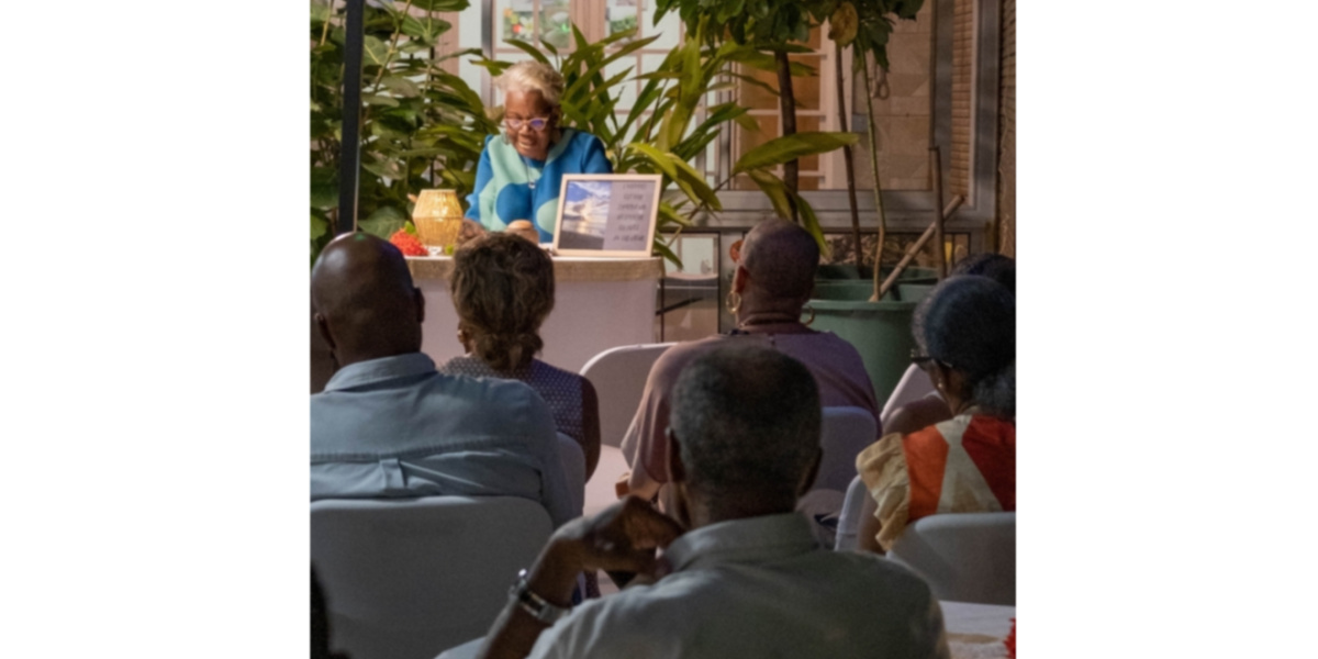 VUE D'ENSEMBLE DU PUBLIC 4